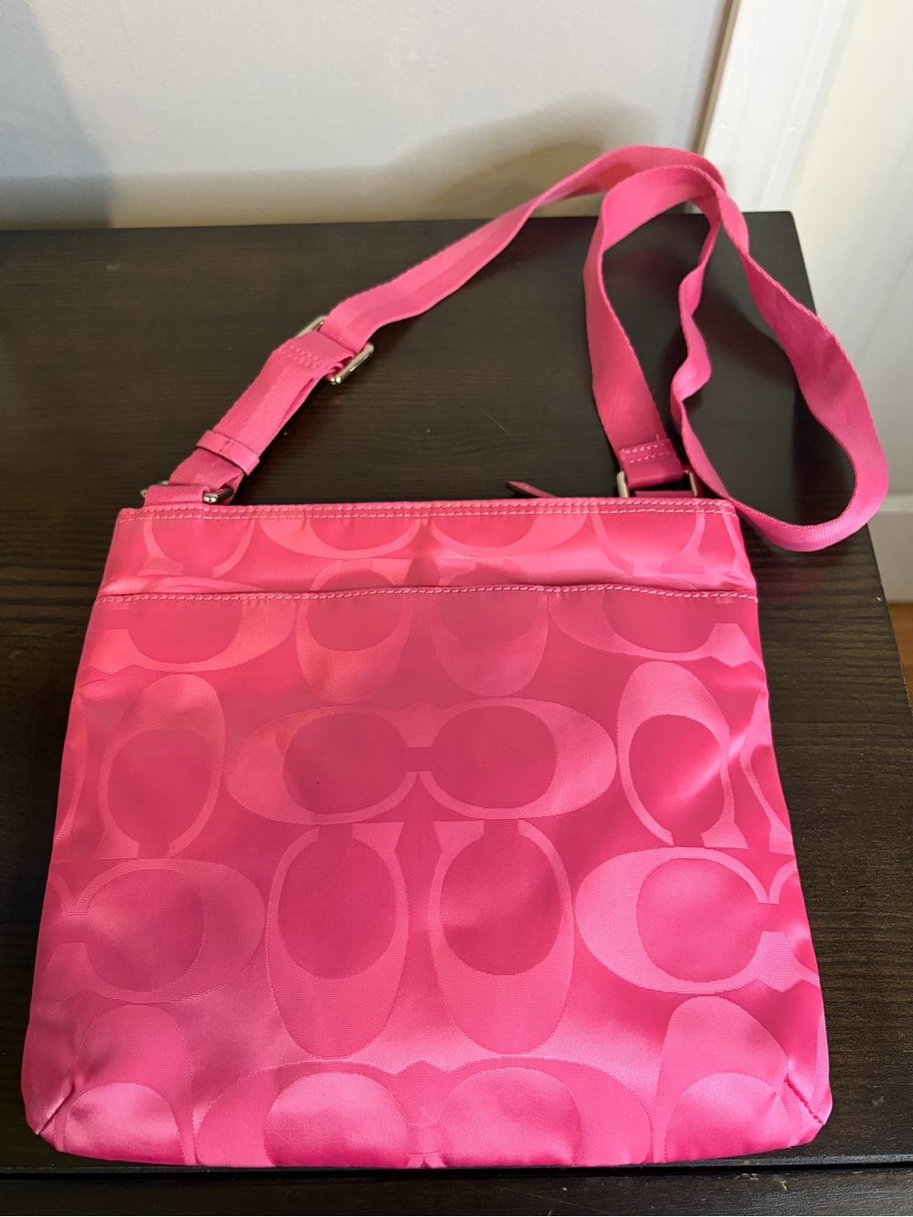 Coach Hot Pink Signature Nylon Crossbody Messenger Bag Y2K - Picture 5 of 15